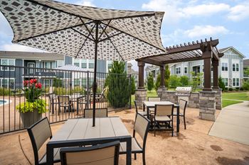 Grilling area with terrace